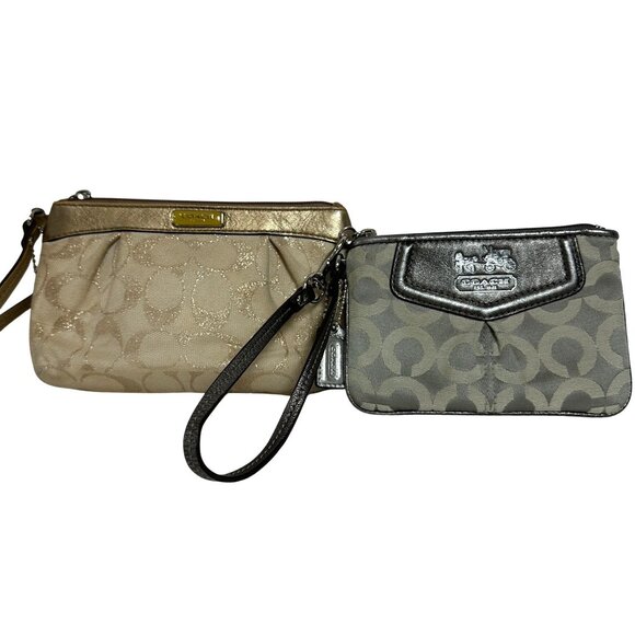 Vintage Coach Lot of 2 Wristlets Signature C  Jacquard Gold + Silver Hangtags - Picture 1 of 16